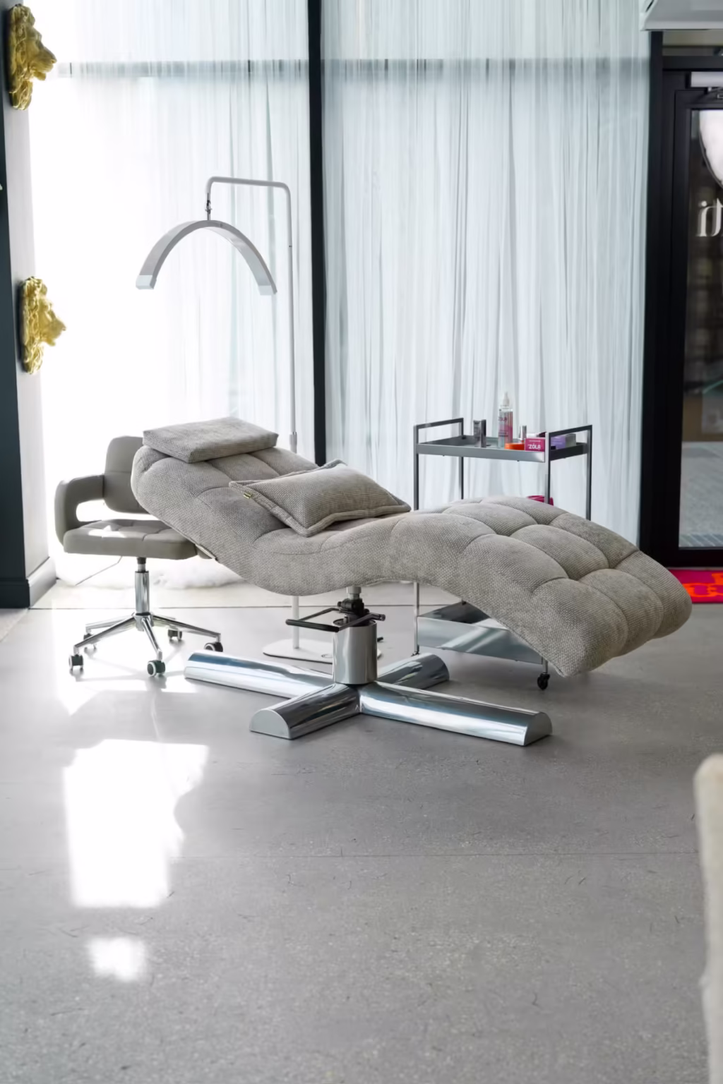 Showroom