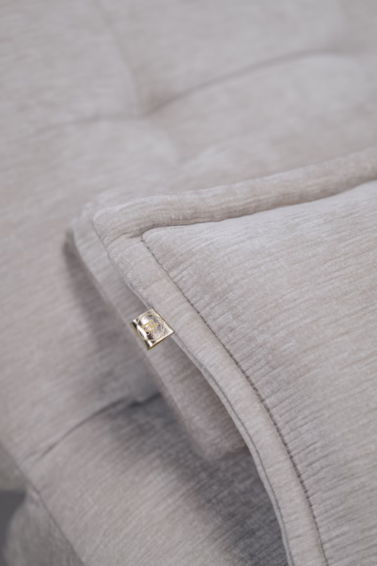 D0133716-D649-474D-995B-8C4B00B34B4C D0133716-D649-474D-995B-8C4B00B34B4C