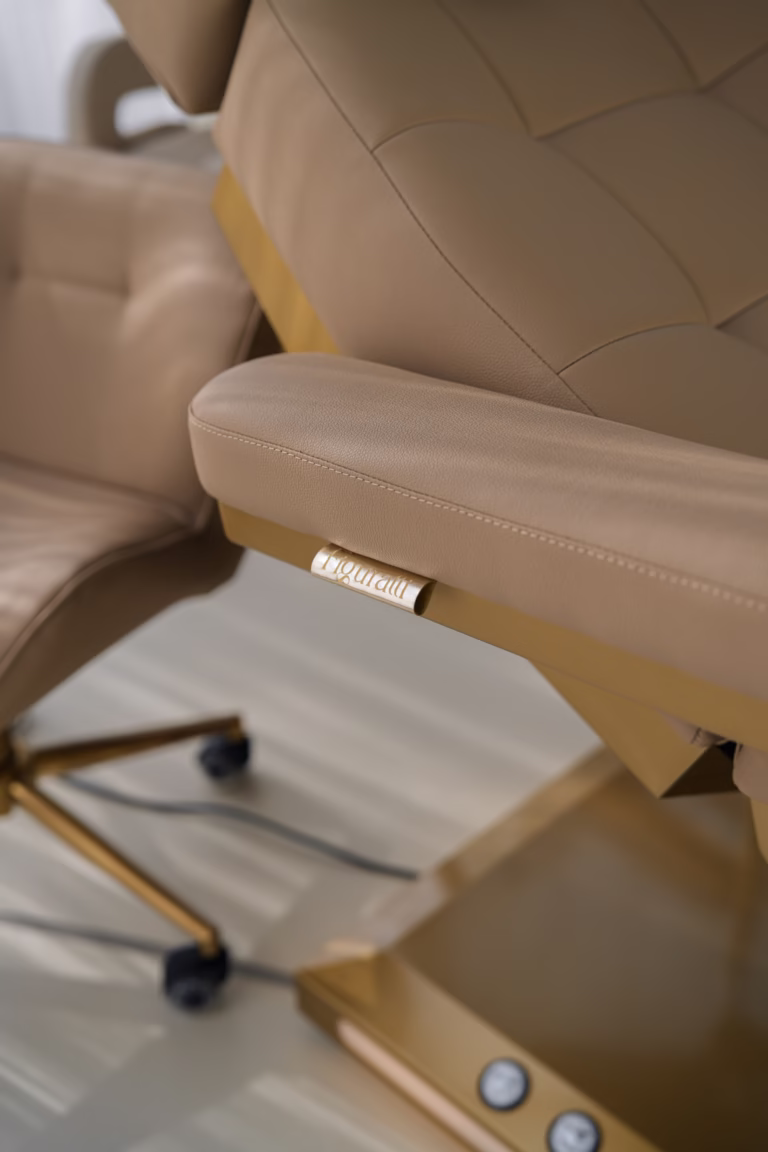 0B719068-0B78-4DCA-98DC-E82152AC6942