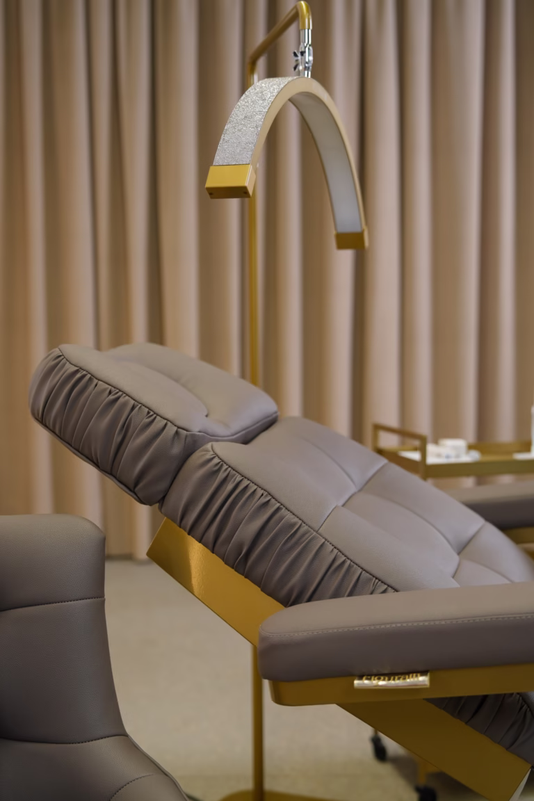 157C2479-4E87-4599-ABCF-B12BAD3A4348