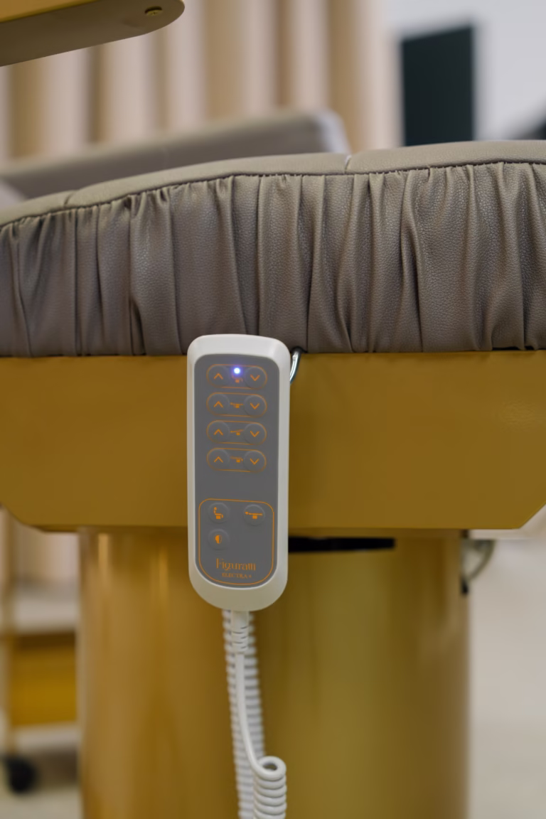 62A28ACF-FBFA-48B9-B03F-72EDDAB8A15A