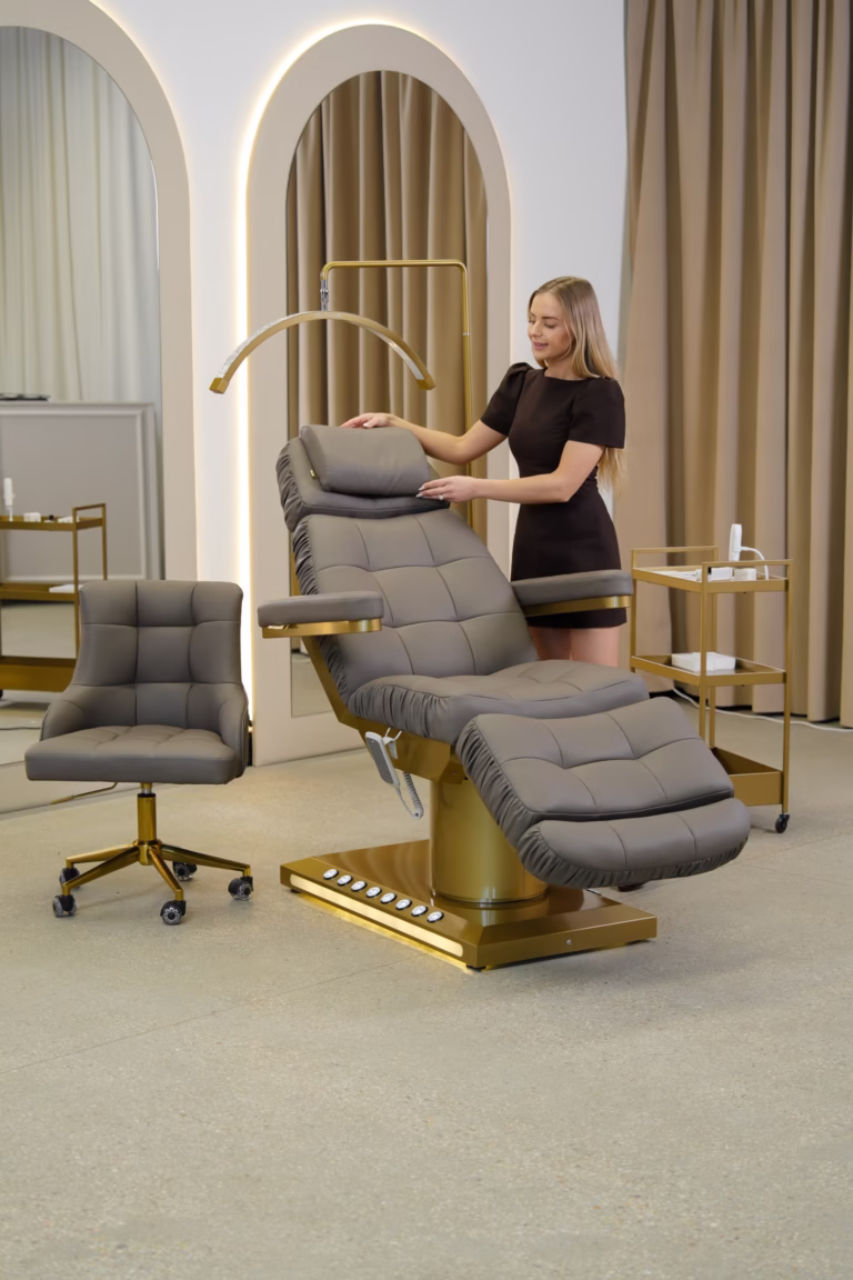 9A0FB806-79B7-48CA-A807-FE1587AEA841